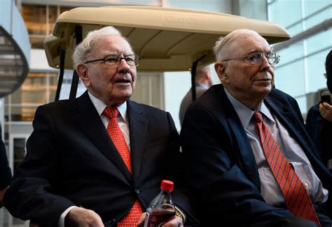 warren buffett golf